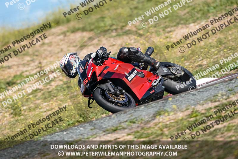 cadwell no limits trackday;cadwell park;cadwell park photographs;cadwell trackday photographs;enduro digital images;event digital images;eventdigitalimages;no limits trackdays;peter wileman photography;racing digital images;snetterton;snetterton no limits trackday;snetterton photographs;snetterton trackday photographs;trackday digital images;trackday photos